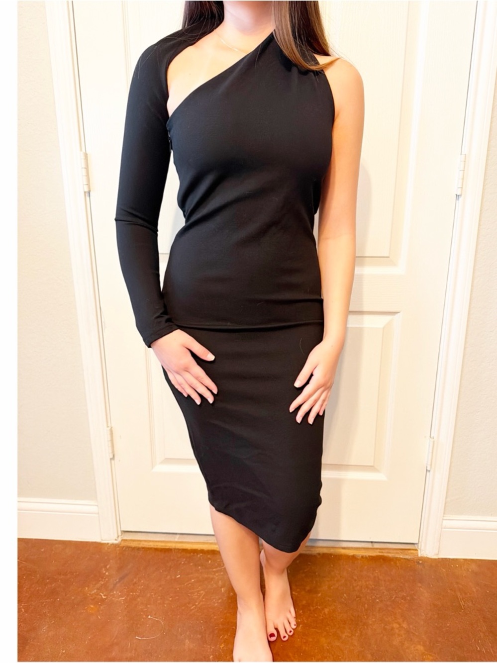 Alieva Dasha Modern One-Shoulder Black Bodycon Dress Size Medium